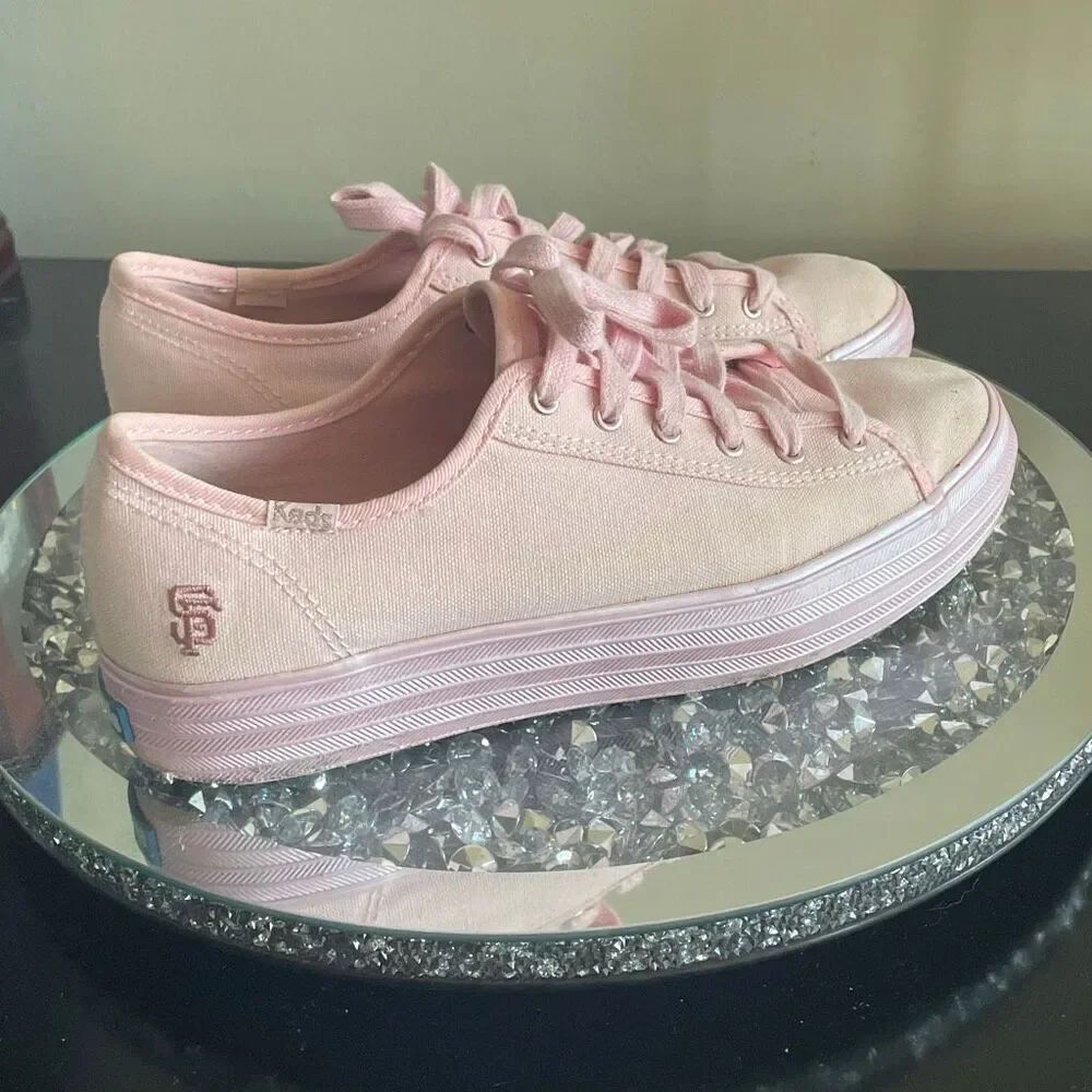 Triple kick MLB San Francisco giants edition women pink platform keds size 7.5